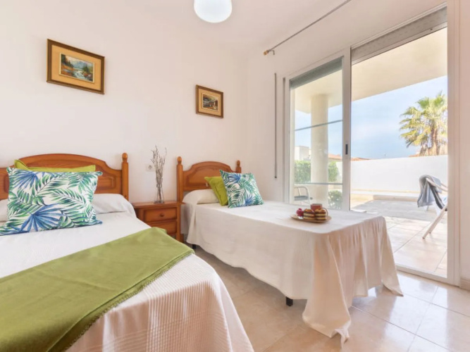 House Jenaro Deltebre