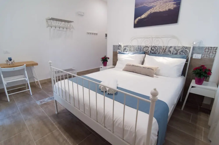 Raudino Rooms