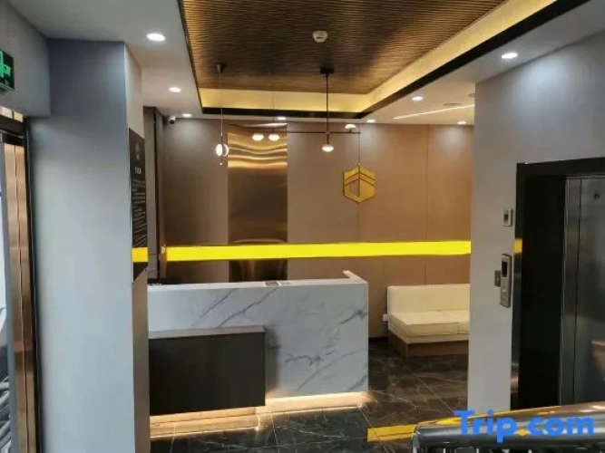Fuxiden Minimal Hotel (Beijing Huangcun West Street Subway Station)
