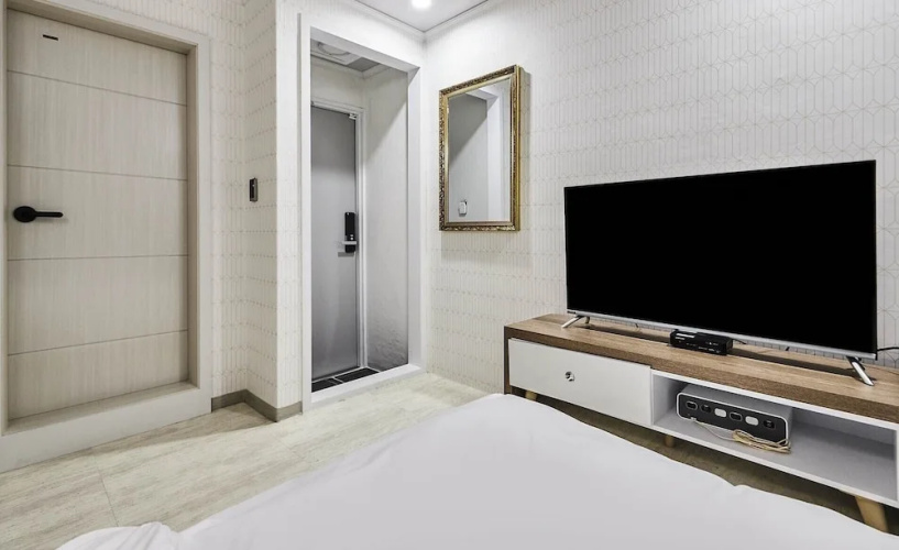 30 month HOTEL