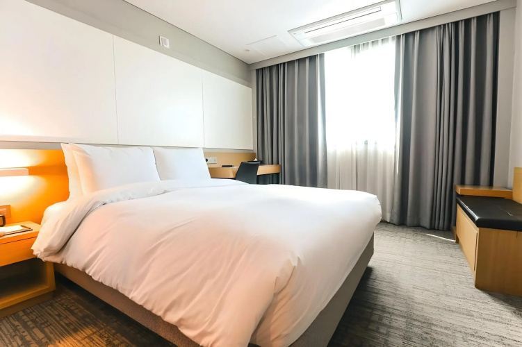 ON City Hotel