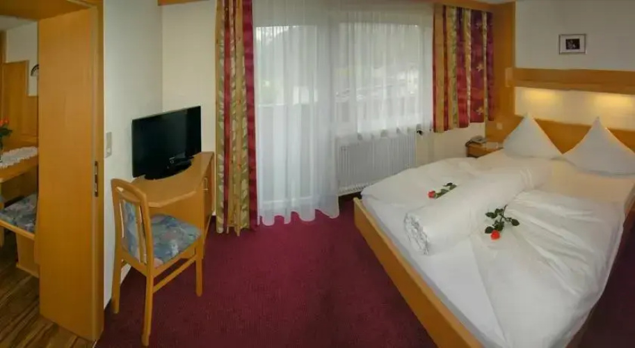 Apart Hotel Ideal