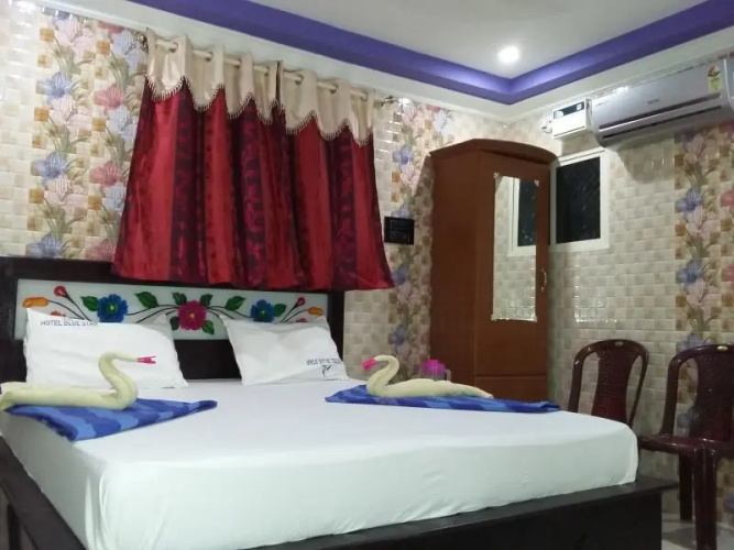 Hotel Blue Star