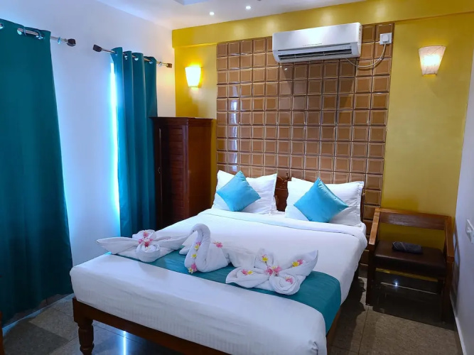 Le Holiday Inn