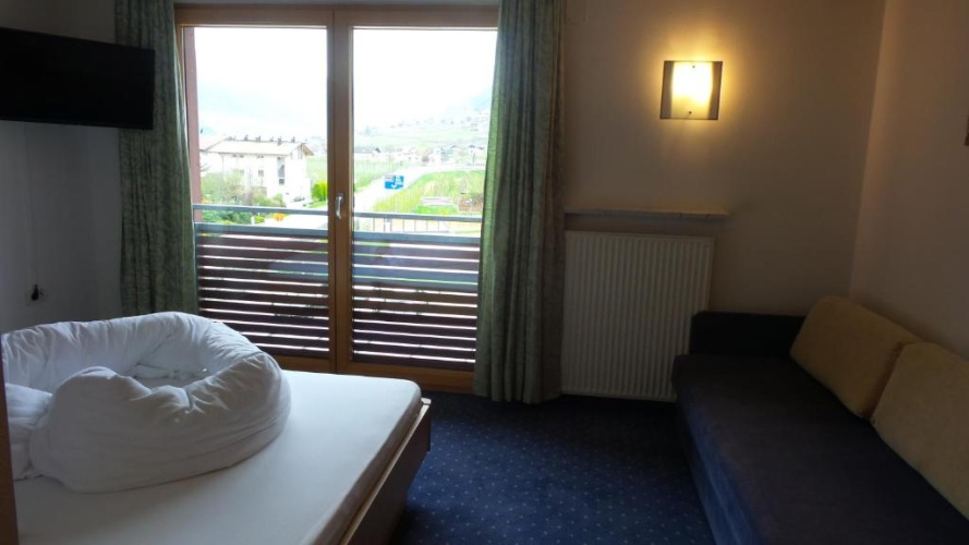 Standard Single room with mountain view