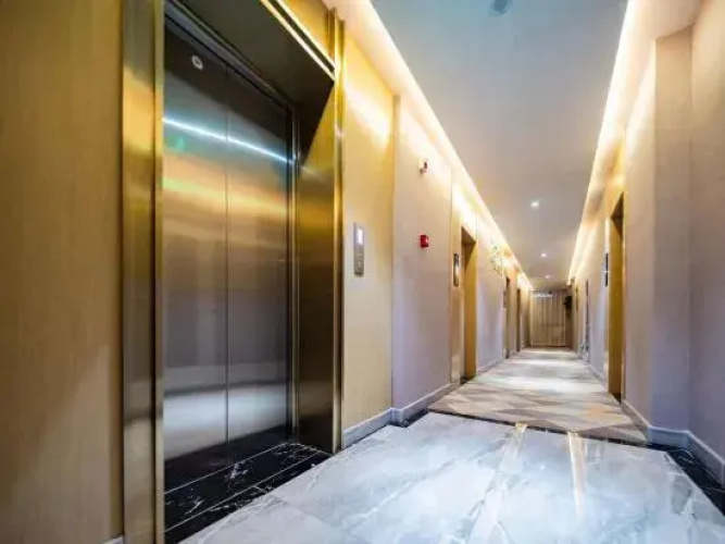 Yijia Hotel (Alashan High-tech Industrial Development Zone Government Branch)