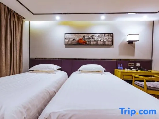 Deluxe Twin Suite