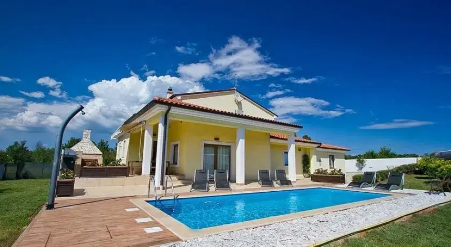 Villa MAGGIE