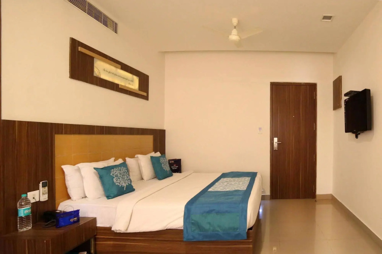 Continental Park Hotel