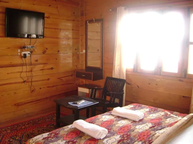 BlueStays Hostel