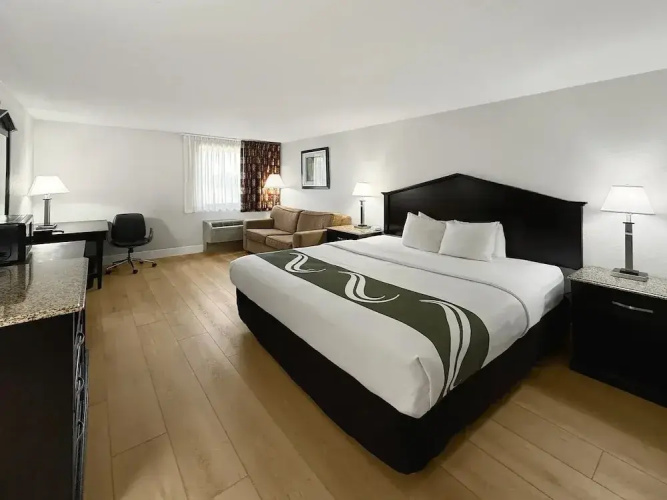 1734 West Hotel