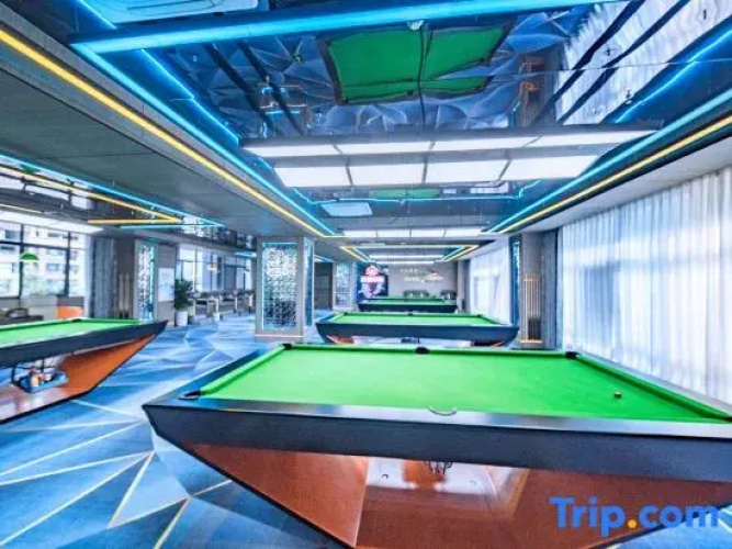 Ruili Shui Xiang Lidu Smart Hotel