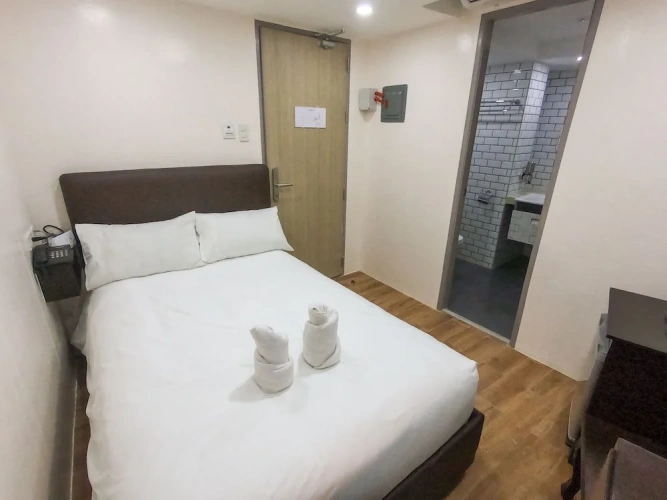 Economy room