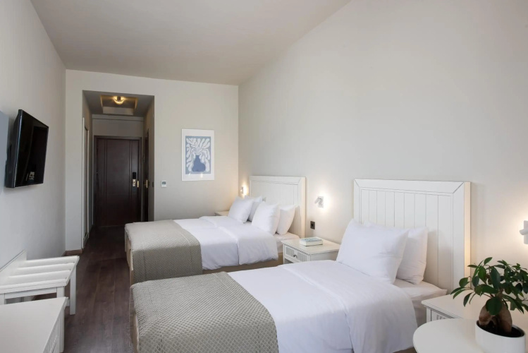 Heaven Hotel