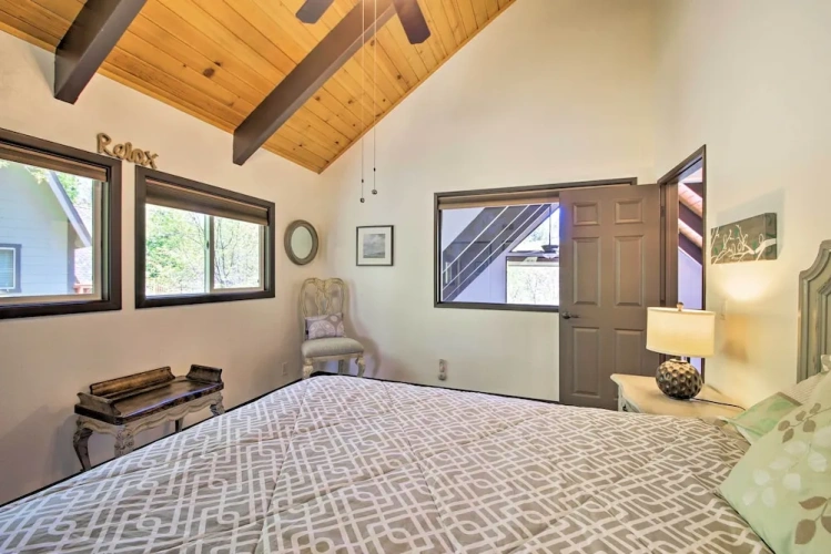 3 Bedrooms Cottage with balcony