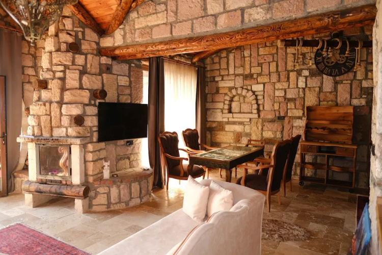 İznik Taş Mahal