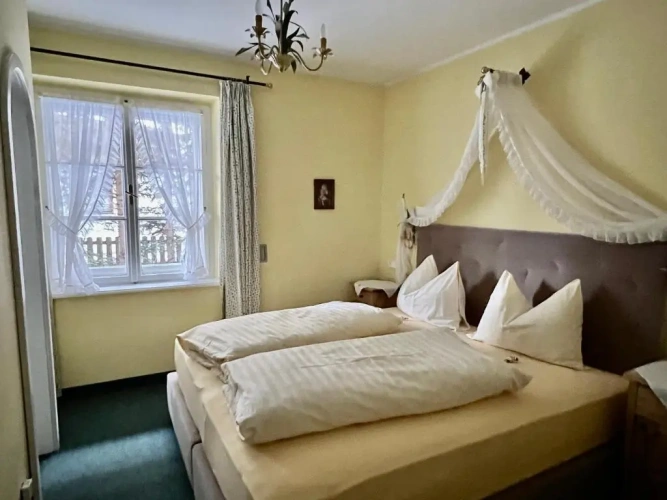 2 Bedrooms Basement Apartment