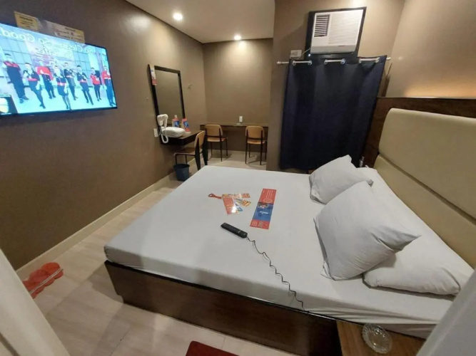 Hotel Sogo Timog 2