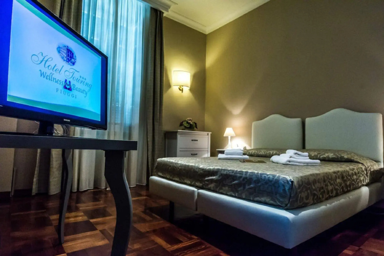 Hotel Touring Wellness & Beauty