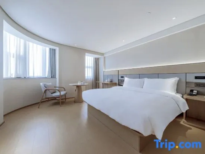 Standard Double room with view