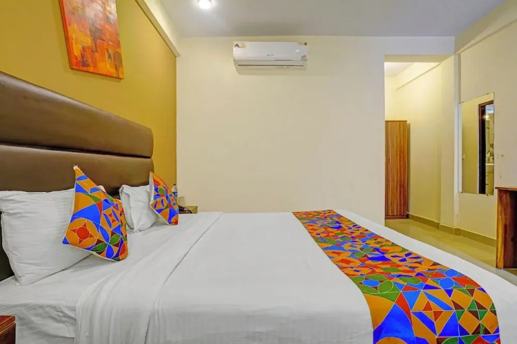 FabHotel Samara Holiday Homes
