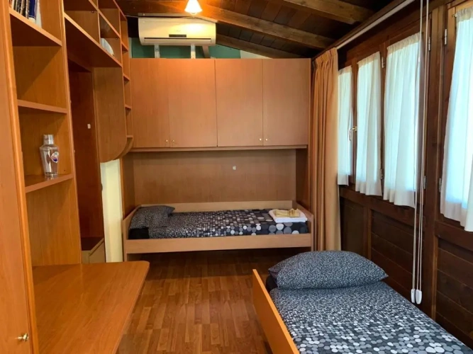 3 Bedrooms Apartment