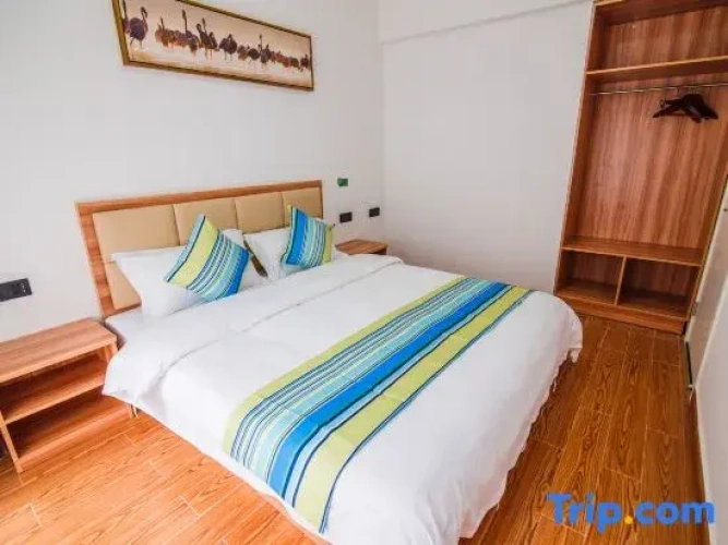 Deluxe Suite with river view