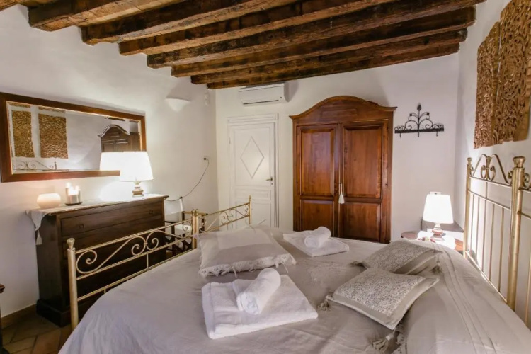 Florence Tower Apartment