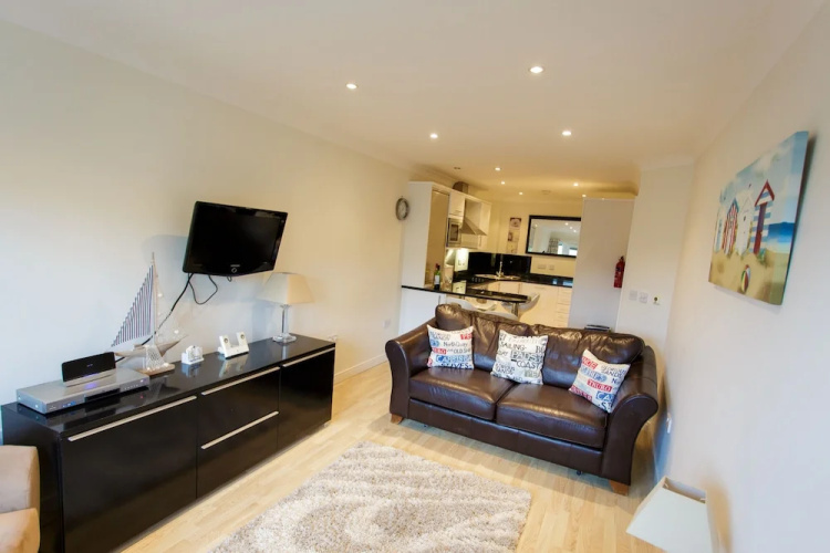 Waves Apartments