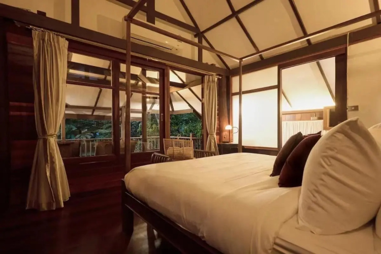 The Yard Hostel Chiang Mai