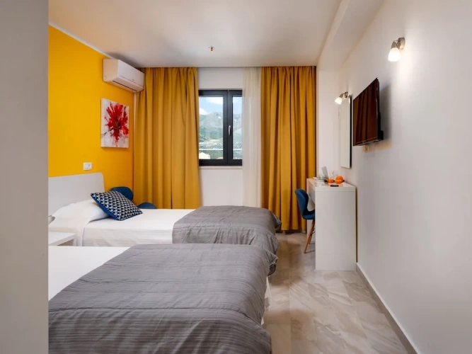 Classic Twin room