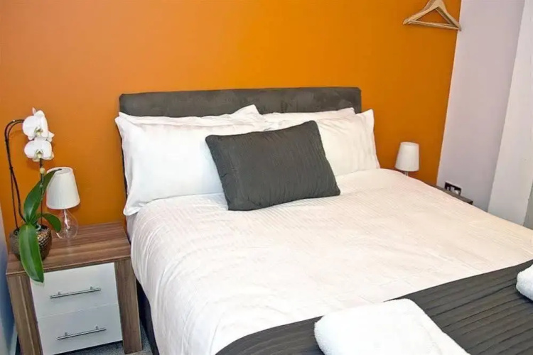 Base Serviced Apartments The Spectrum