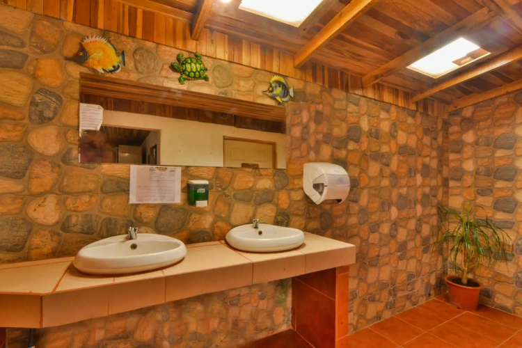 Cabinas Vista Al Golfo - Hostel
