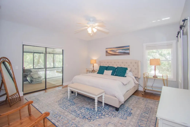 625 Seahorse Annex