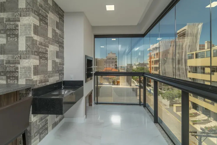 Apartamento 2 Quartos com Piscina - 715