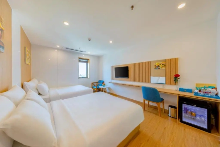 Deluxe Twin room with view