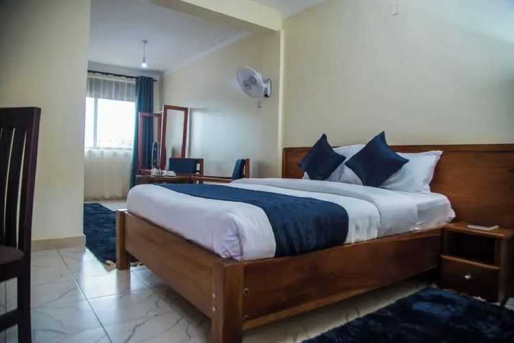 The Nile Luxe Hotel
