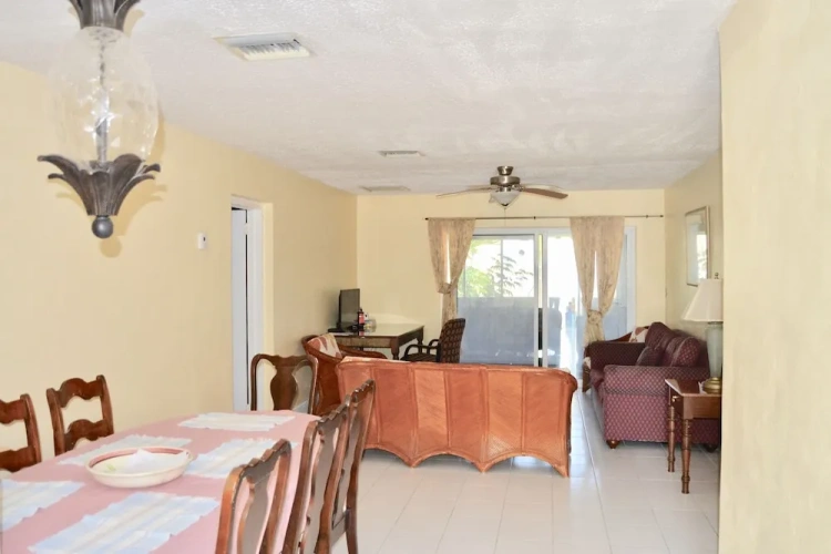 3 Bedrooms Standard Apartment
