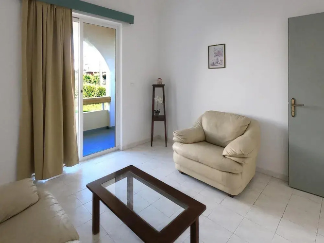 Lefteris APT Near Ialysos Beach