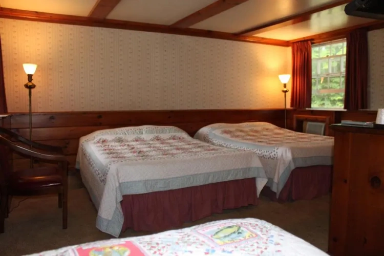 Standard Sextuple room