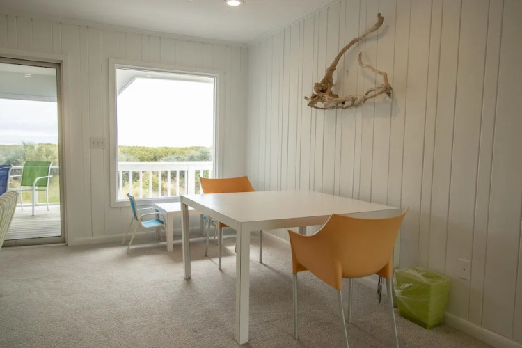 711 Blue Fish