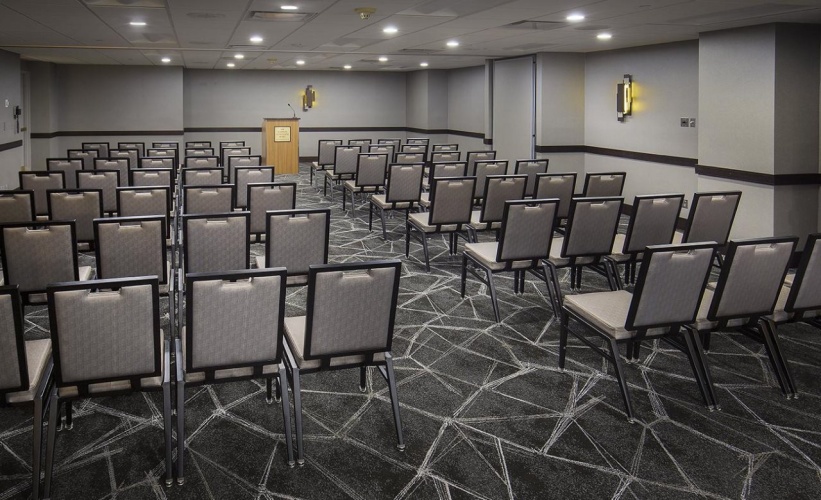 The Madison Concourse Hotel & Governor's Club photo 22