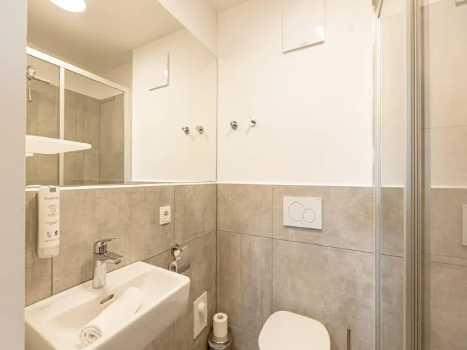 Appealing Apartment With Shared Sauna