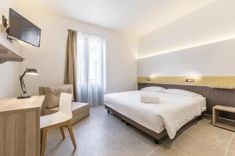 Deluxe Double room with balcony