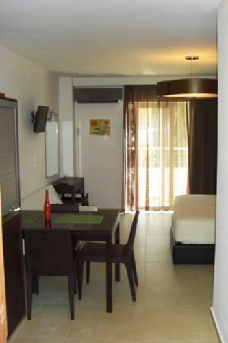 Cosmos Hotel