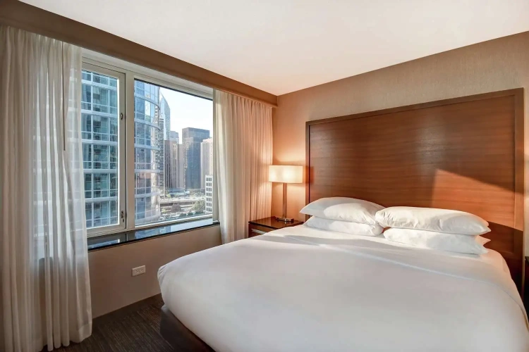 Hearing Accessible Double Suite