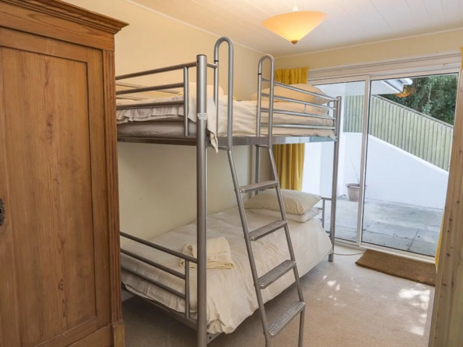 56 Crowthers Hill