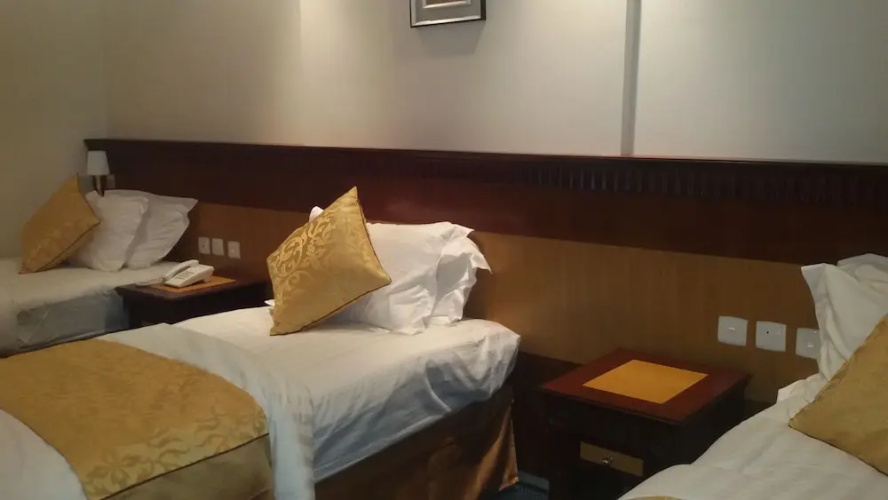 Al Adl Jewel Hotel