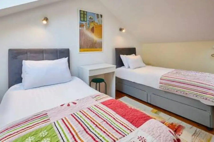 Host Stay Millers Coach House