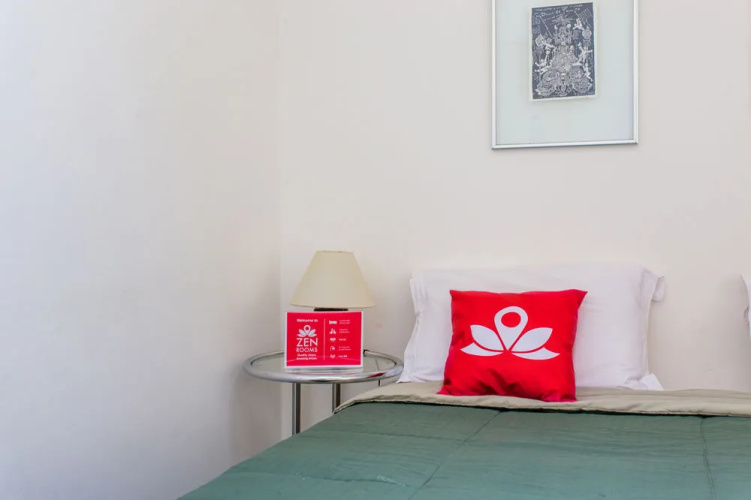 ZEN Rooms Mena Barreto